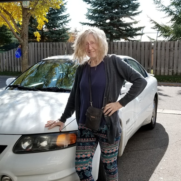 Meet your Posher, Janie - Picture 5 of 7